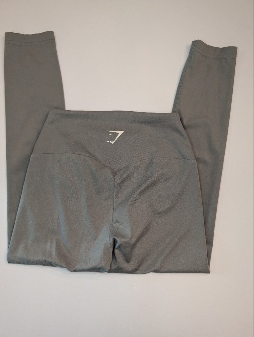 Gymshark Grey Kids Leggings with White Logo - Picture 5 of 5